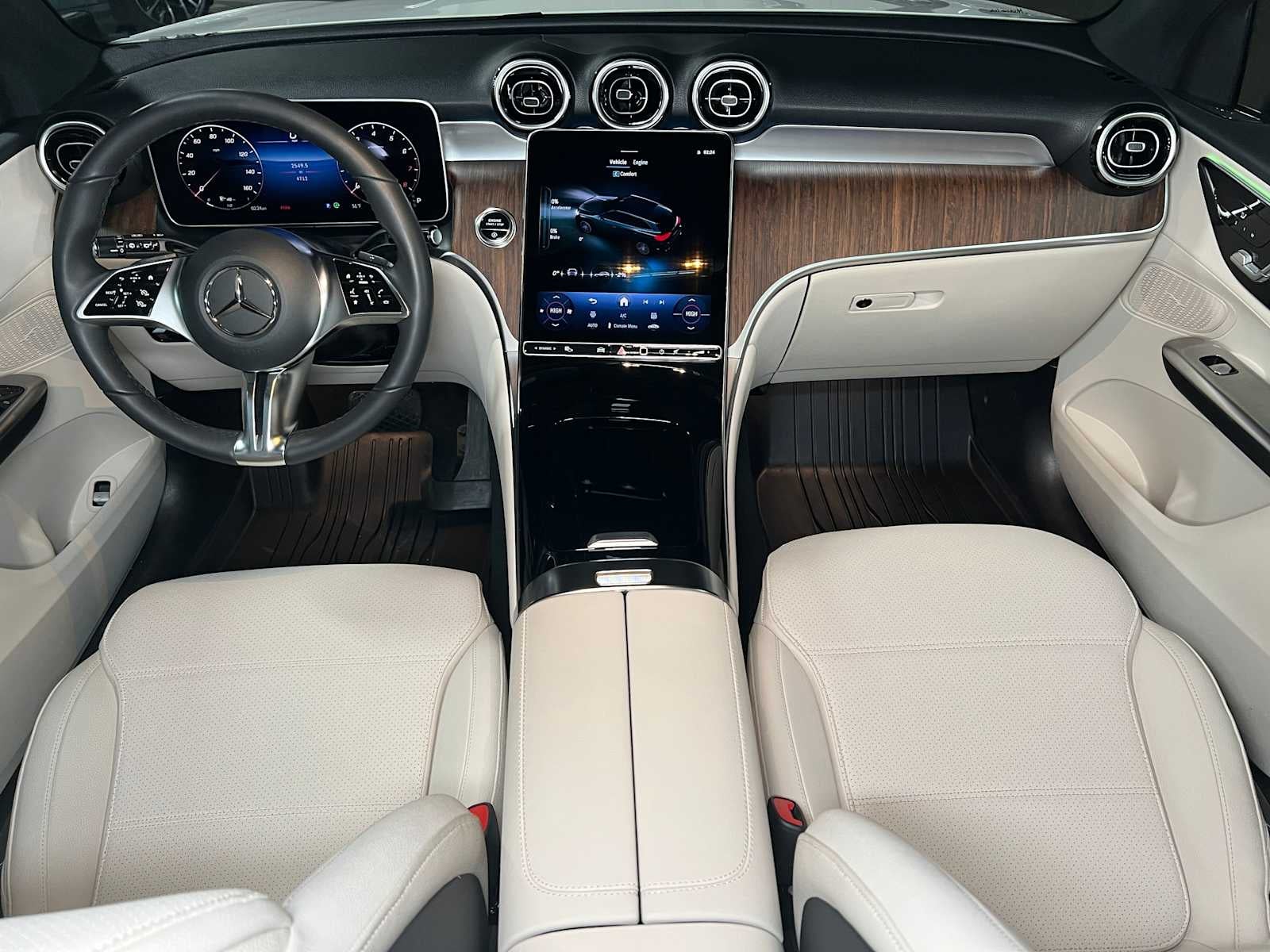 2025 Mercedes-Benz GLC 300 4MATIC® SUV