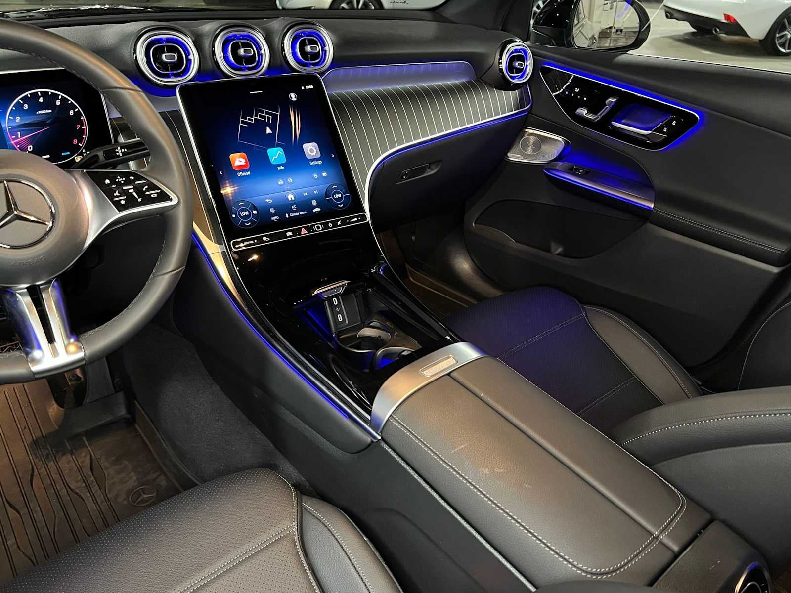 2026 Mercedes-Benz GLC 300 4MATIC® SUV