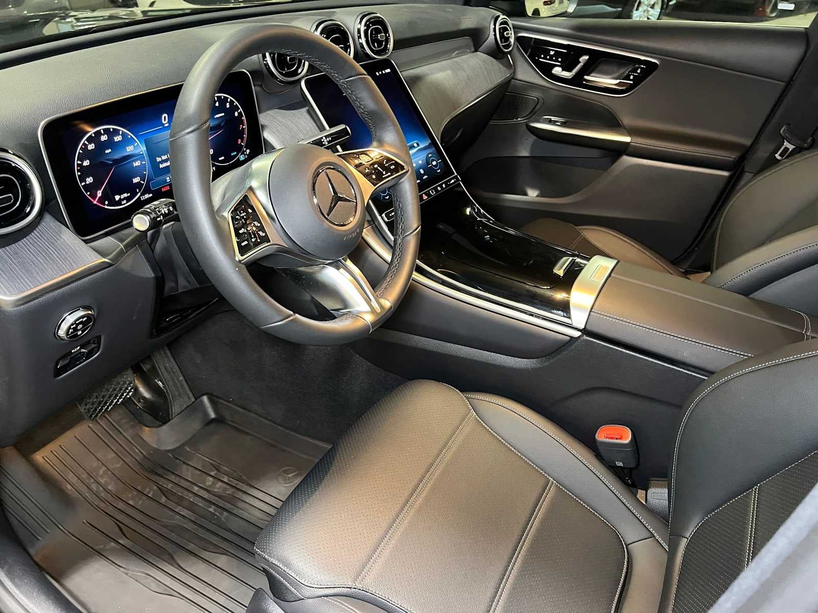 2026 Mercedes-Benz GLC 300 4MATIC® SUV