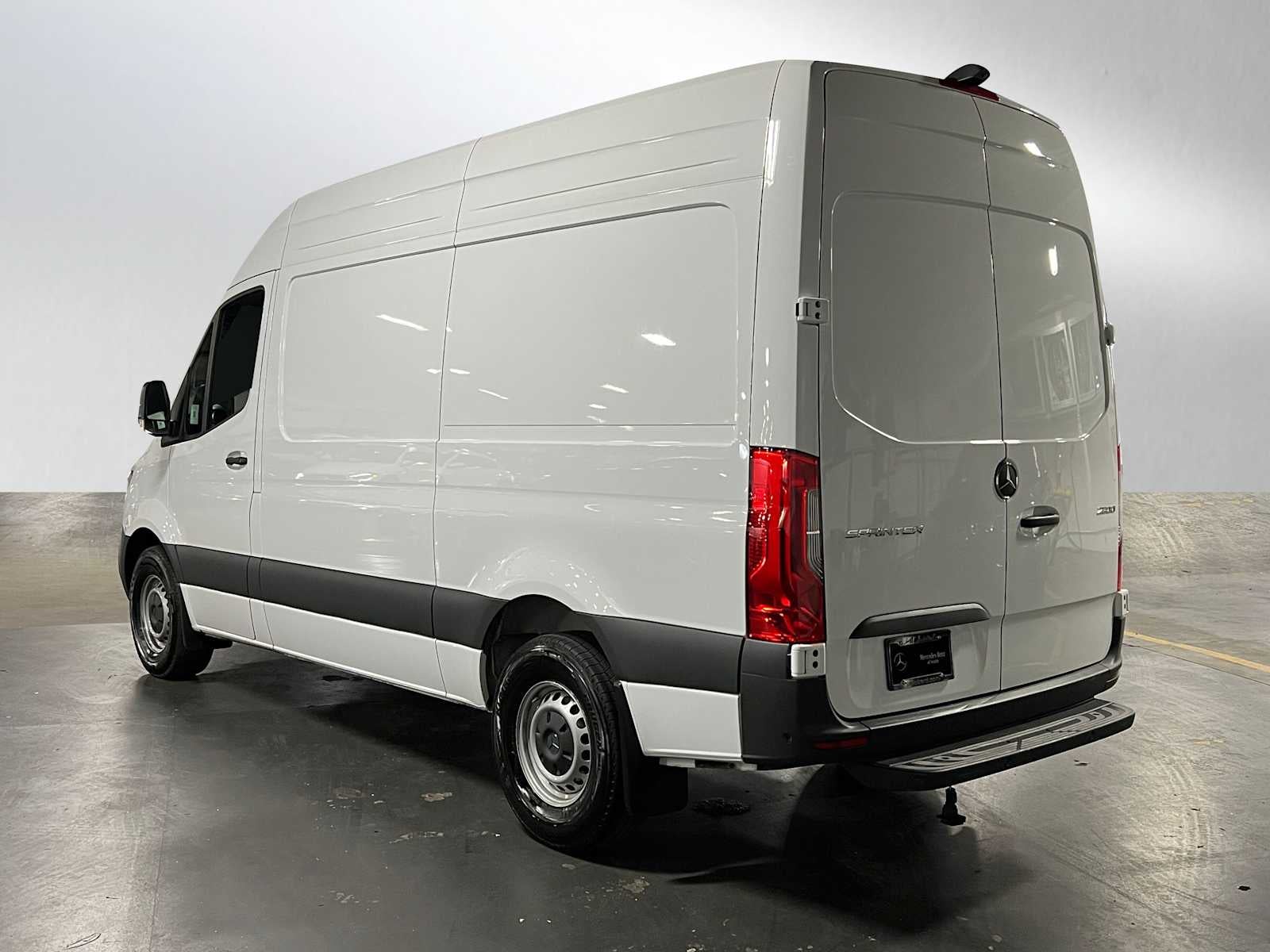 2025 Mercedes-Benz Sprinter 2500 Standard Roof I4 Diesel 144" RWD