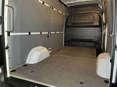 2025 Mercedes-Benz Sprinter 2500 Standard Roof I4 Diesel 144" RWD