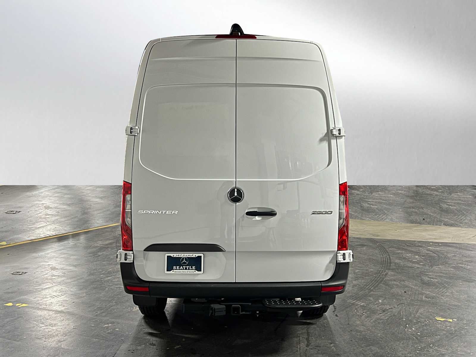 2025 Mercedes-Benz Sprinter 2500 Standard Roof I4 Diesel 144" RWD