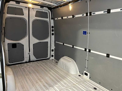 2025 Mercedes-Benz Sprinter 2500 Standard Roof I4 Diesel 144" RWD