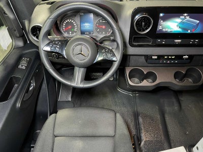 2025 Mercedes-Benz Sprinter 2500 Standard Roof I4 Diesel 144" RWD