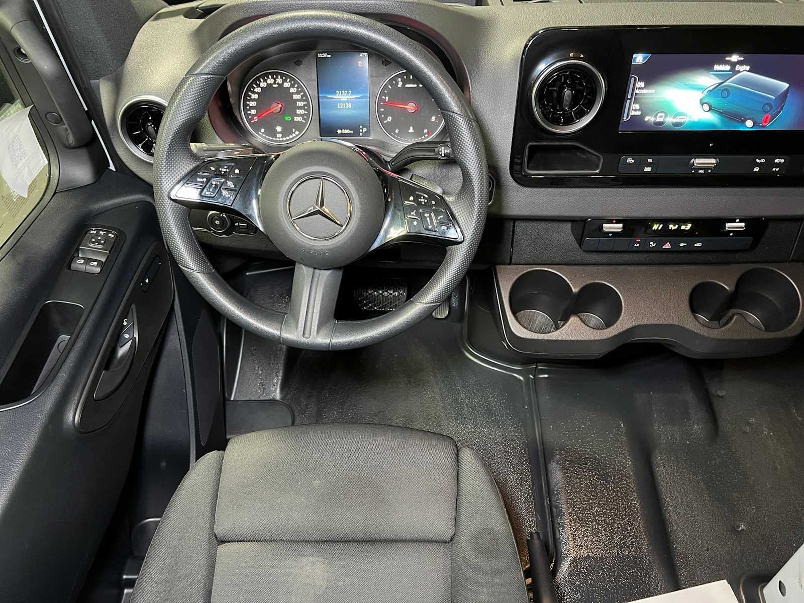 2025 Mercedes-Benz Sprinter 2500 Standard Roof I4 Diesel 144" RWD