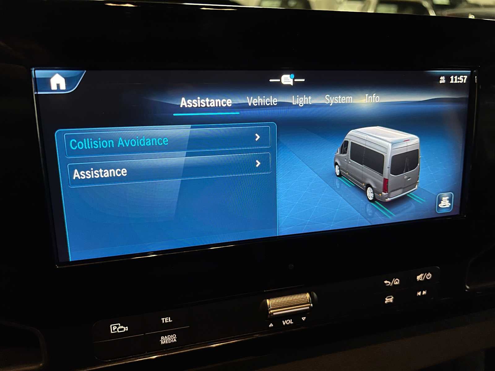 2025 Mercedes-Benz Sprinter 2500 Standard Roof I4 Diesel 144" RWD