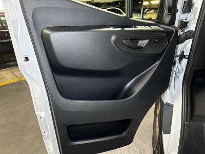 2025 Mercedes-Benz Sprinter 2500 Standard Roof I4 Diesel 144" RWD