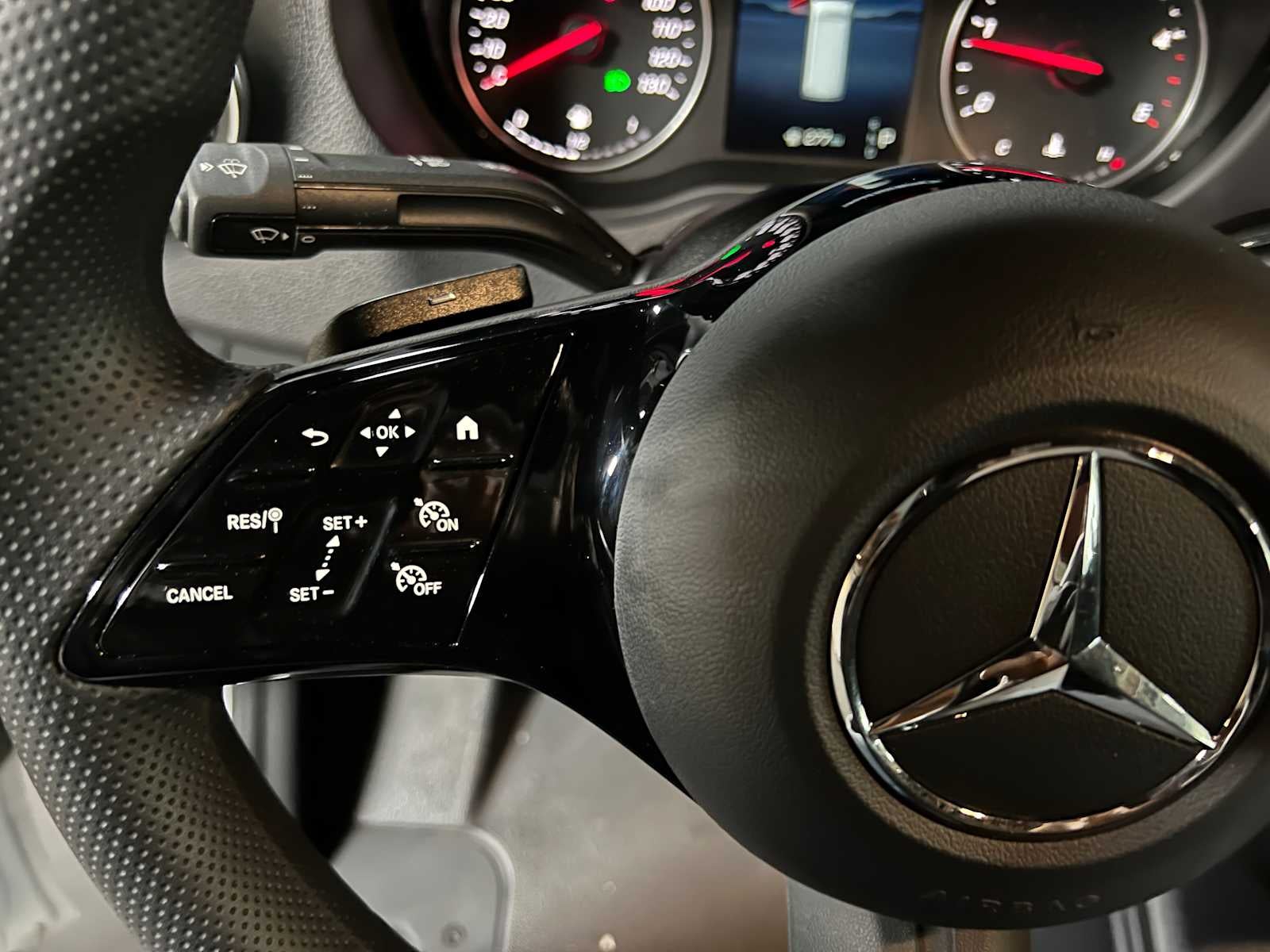 2025 Mercedes-Benz Sprinter 2500 Standard Roof I4 Diesel 144" RWD