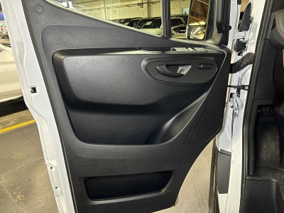2025 Mercedes-Benz Sprinter 2500 Standard Roof I4 Diesel 144" RWD