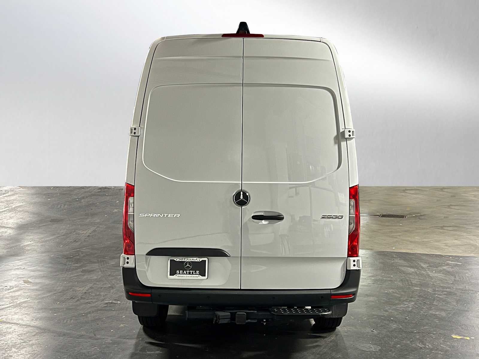 2025 Mercedes-Benz Sprinter 2500 Standard Roof I4 Diesel HO 144" RWD
