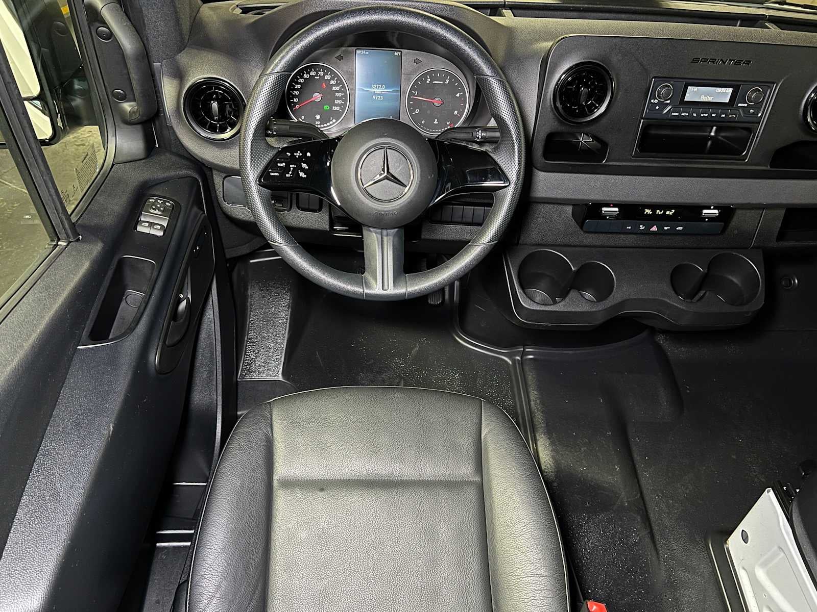 2025 Mercedes-Benz Sprinter 2500 Standard Roof I4 Diesel HO 144" RWD