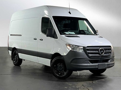 2025 Mercedes-Benz Sprinter 2500 Standard Roof I4 Diesel HO 144" RWD