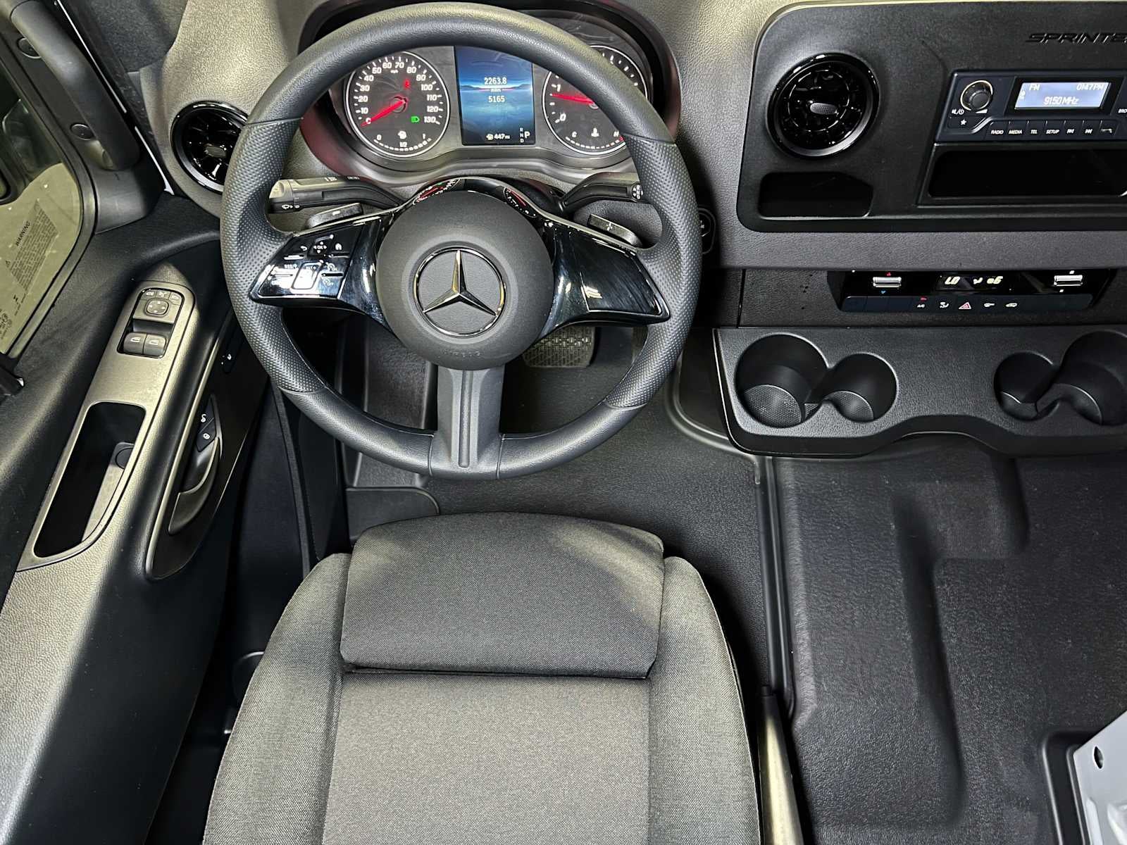 2025 Mercedes-Benz Sprinter 2500 Standard Roof I4 Diesel HO 144" RWD