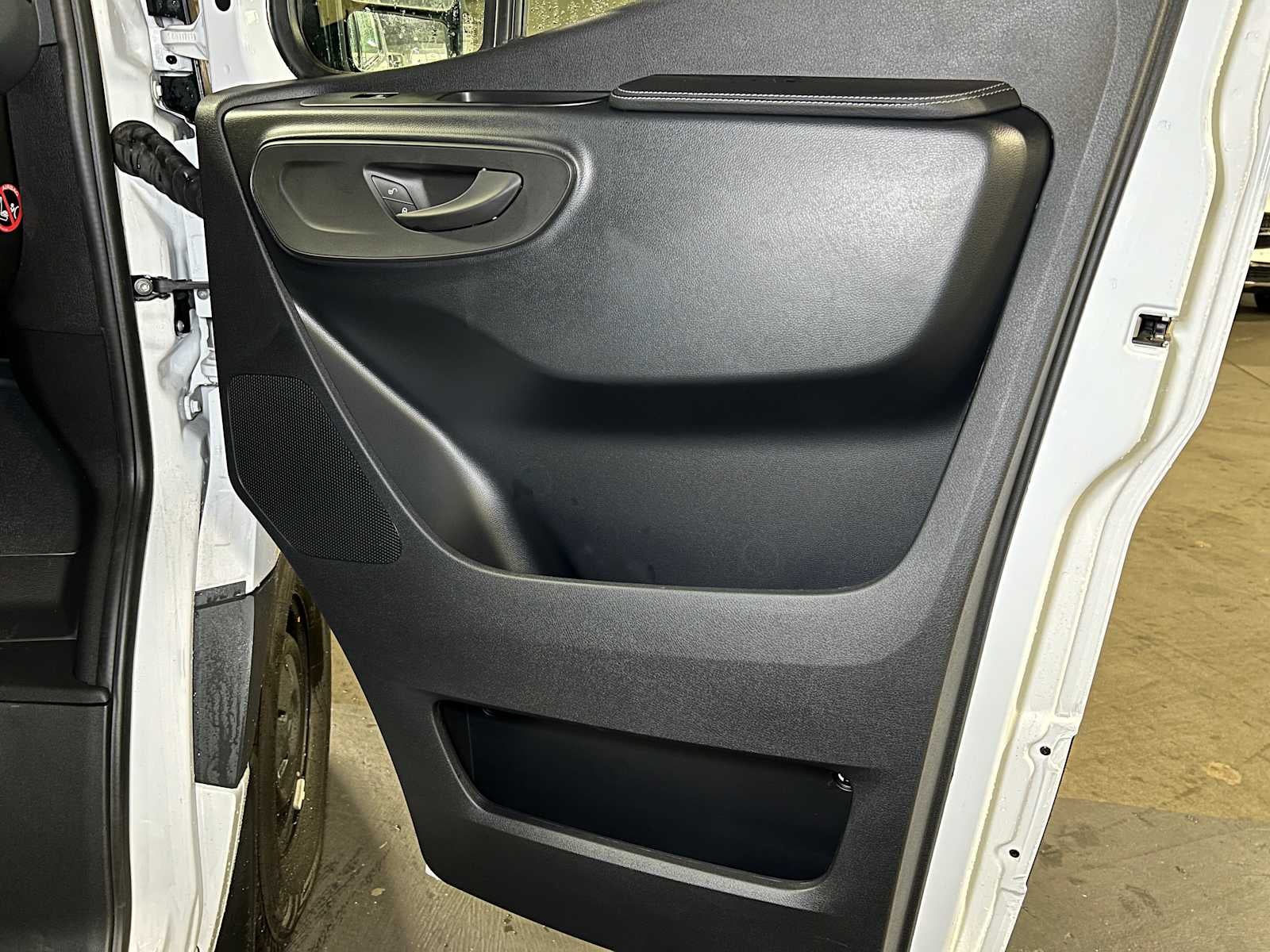 2024 Mercedes-Benz Sprinter 2500 High Roof I4 Diesel HO 170" RWD