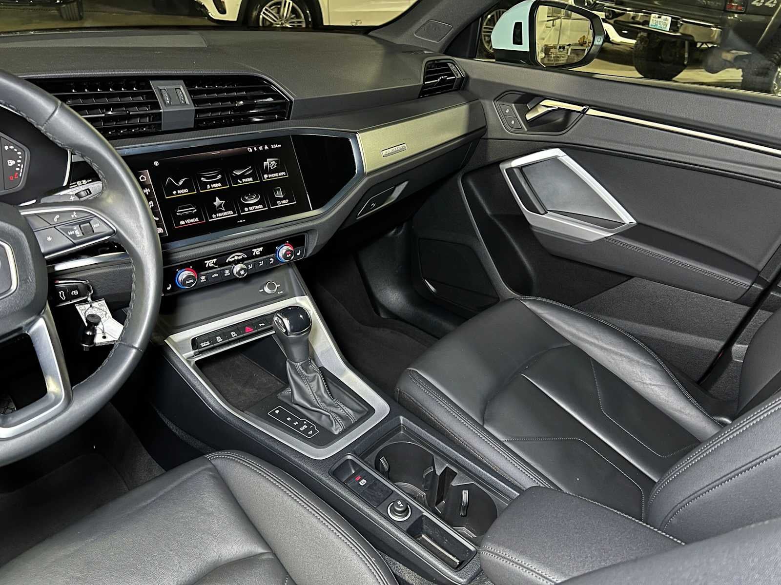 2025 Audi Q3 S line Premium