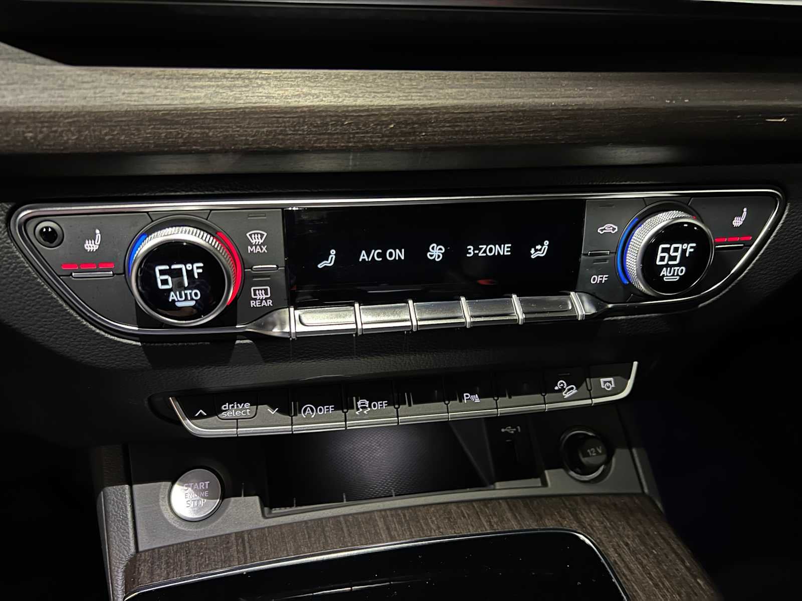 2023 Audi Q5 S line Premium
