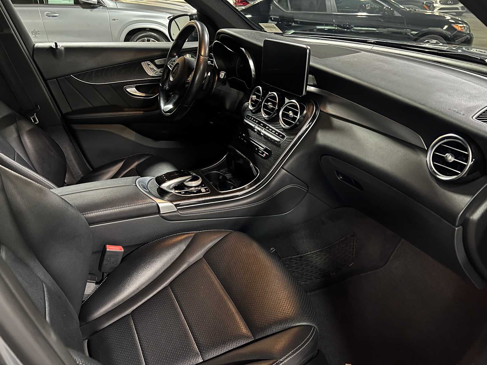 2018 Mercedes-Benz GLC 300 4MATIC® SUV