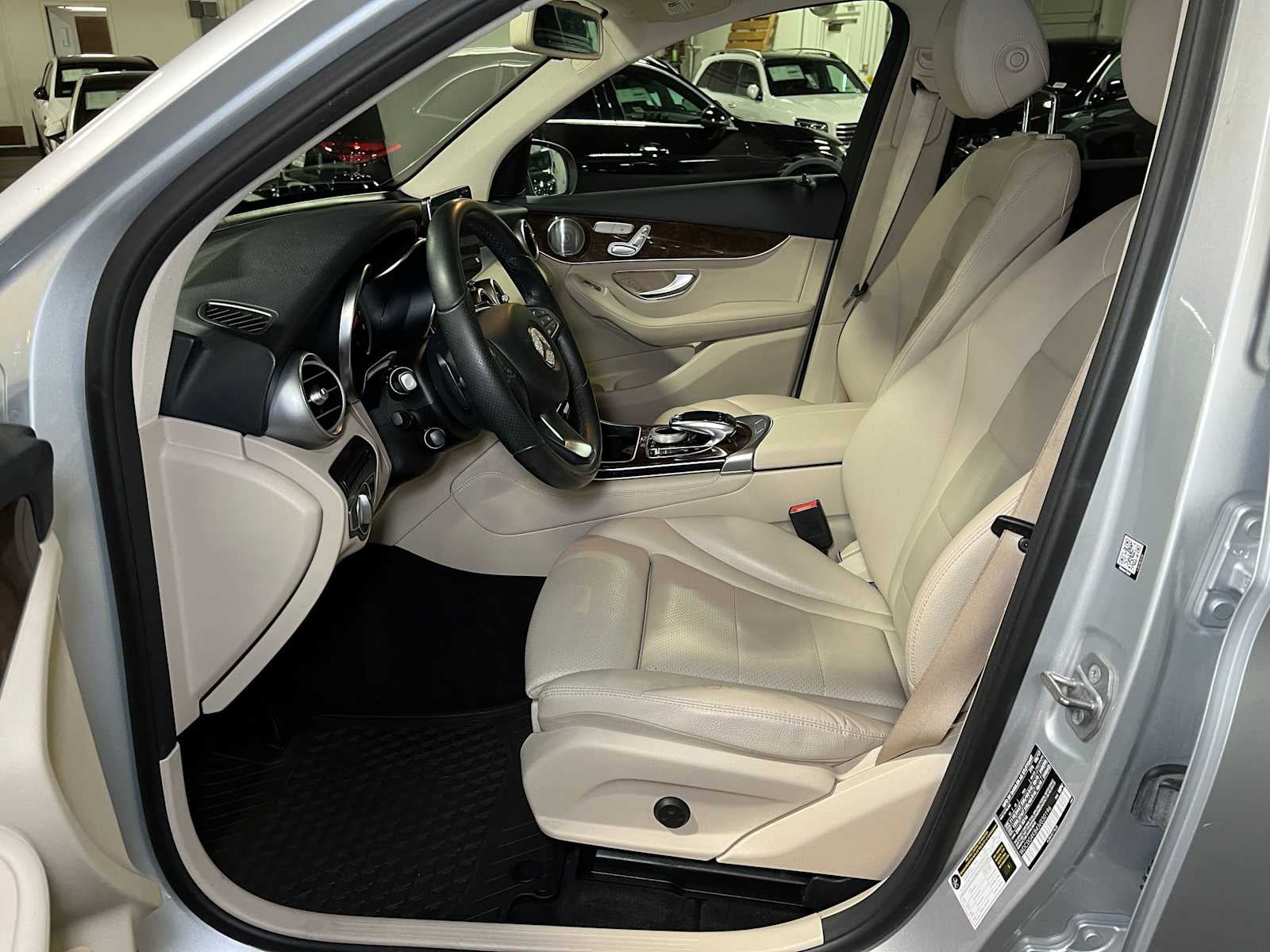 2018 Mercedes-Benz GLC 300 4MATIC® SUV