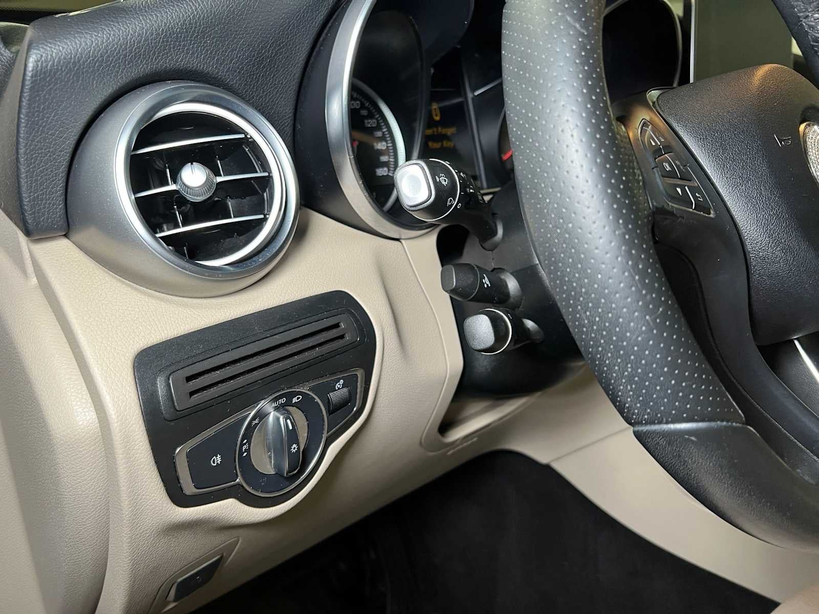2018 Mercedes-Benz GLC 300 4MATIC® SUV