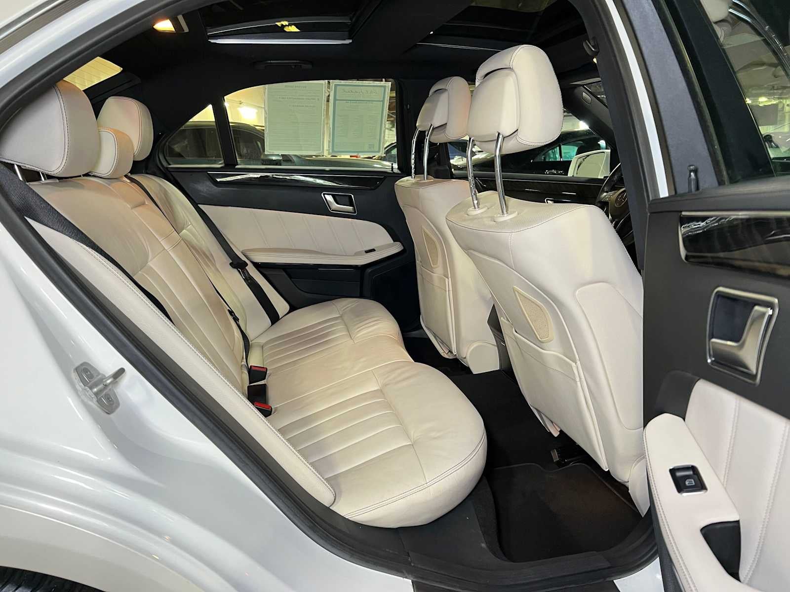 2015 Mercedes-Benz E 400 4dr Sdn 4MATIC®