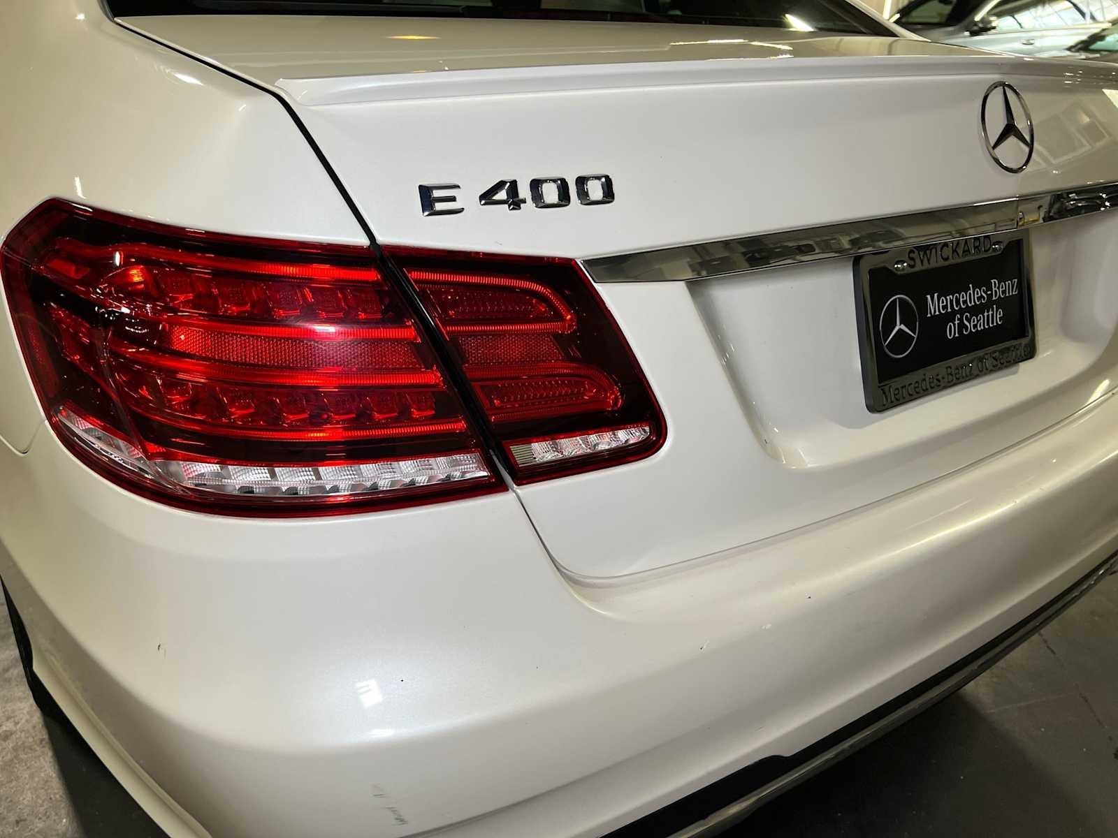 2015 Mercedes-Benz E 400 4dr Sdn 4MATIC®