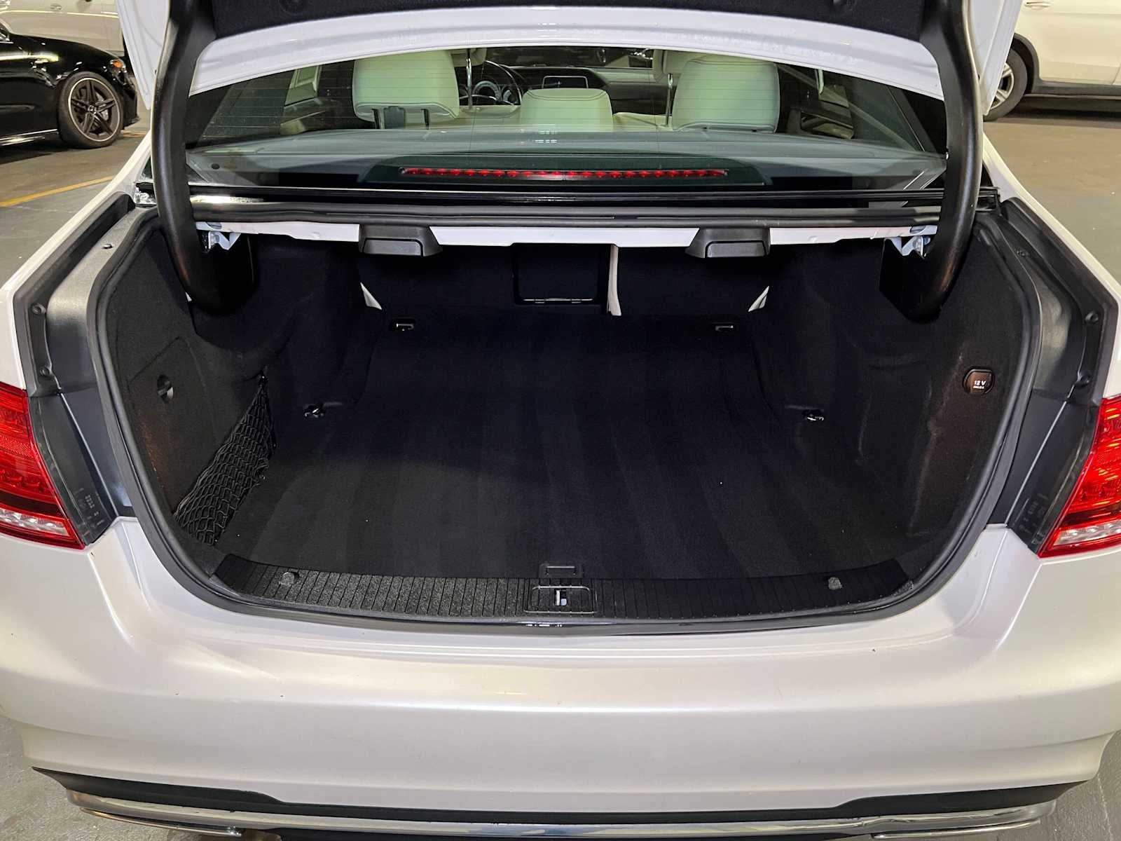 2015 Mercedes-Benz E 400 4dr Sdn 4MATIC®