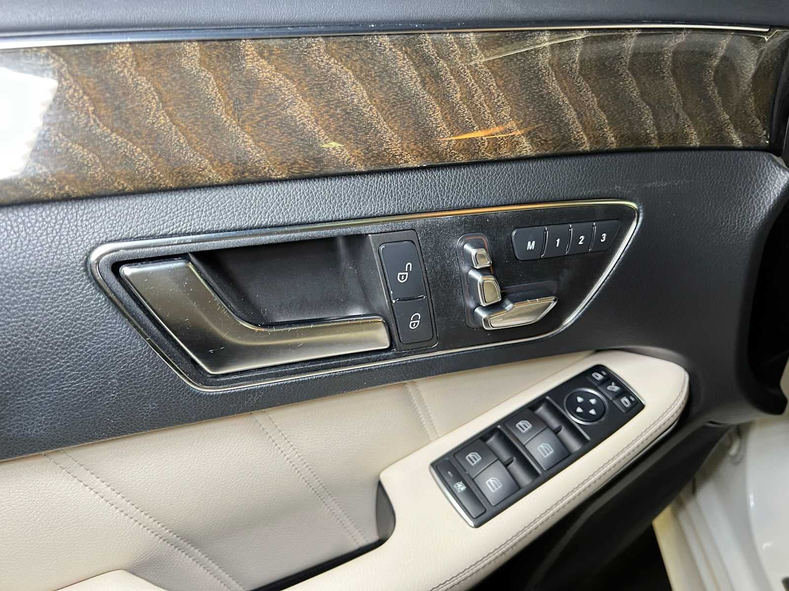 2015 Mercedes-Benz E 400 4dr Sdn 4MATIC®