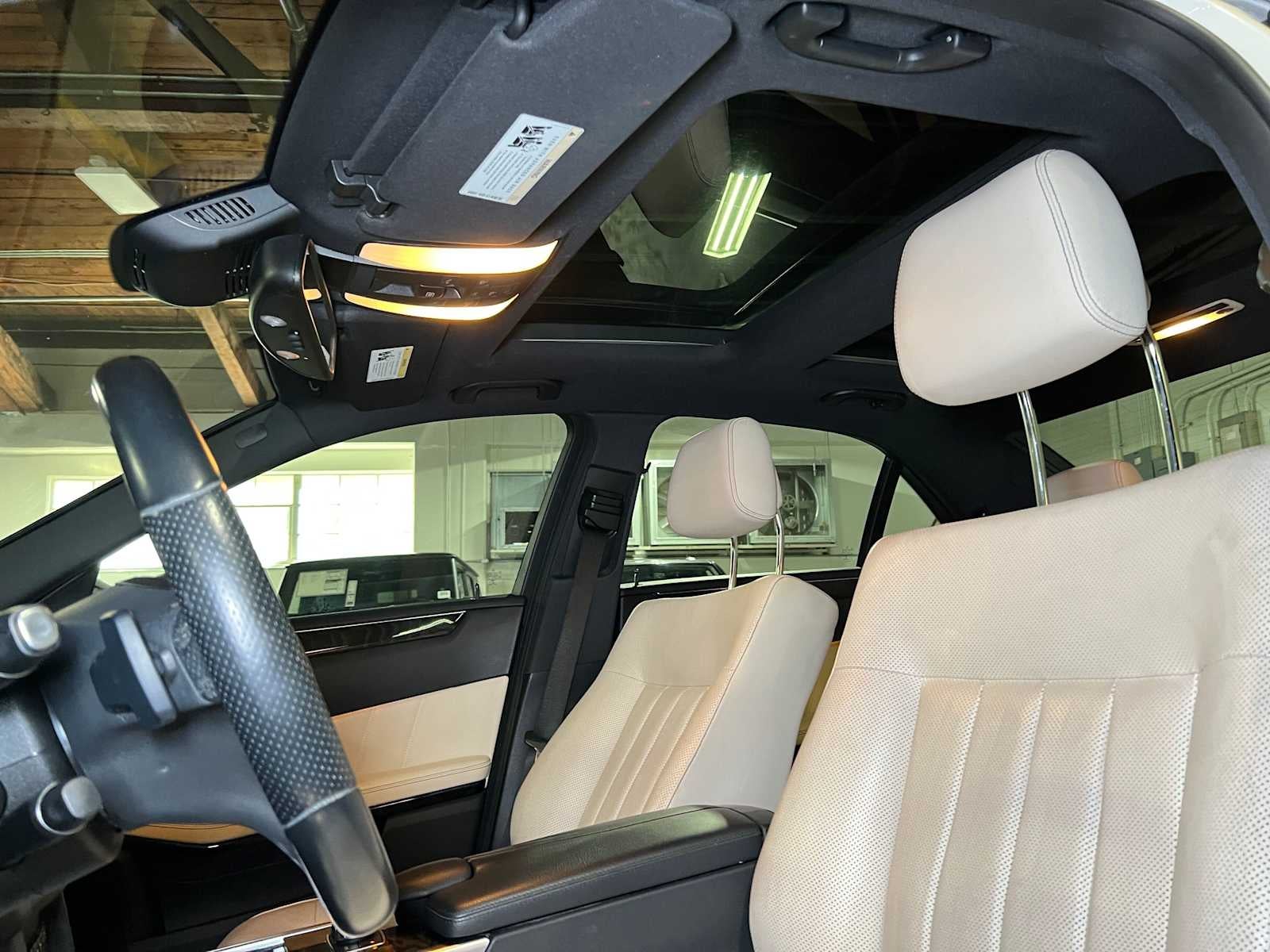 2015 Mercedes-Benz E 400 4dr Sdn 4MATIC®