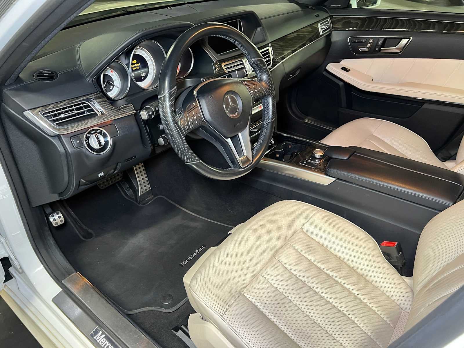 2015 Mercedes-Benz E 400 4dr Sdn 4MATIC®