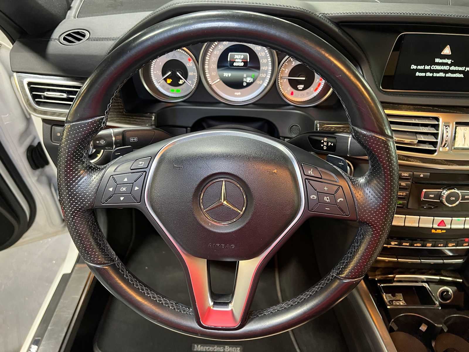 2015 Mercedes-Benz E 400 4dr Sdn 4MATIC®