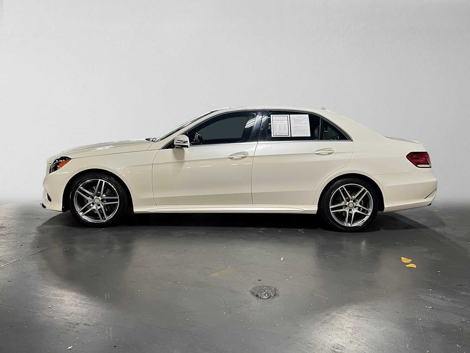 2015 Mercedes-Benz E 400 4dr Sdn 4MATIC®