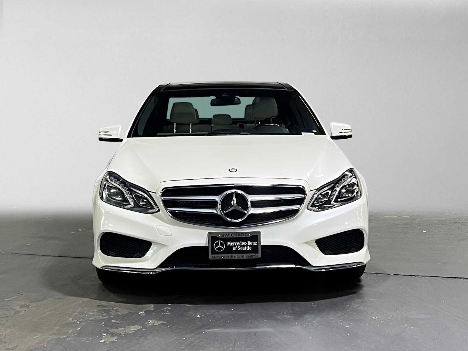 2015 Mercedes-Benz E 400 4dr Sdn 4MATIC®