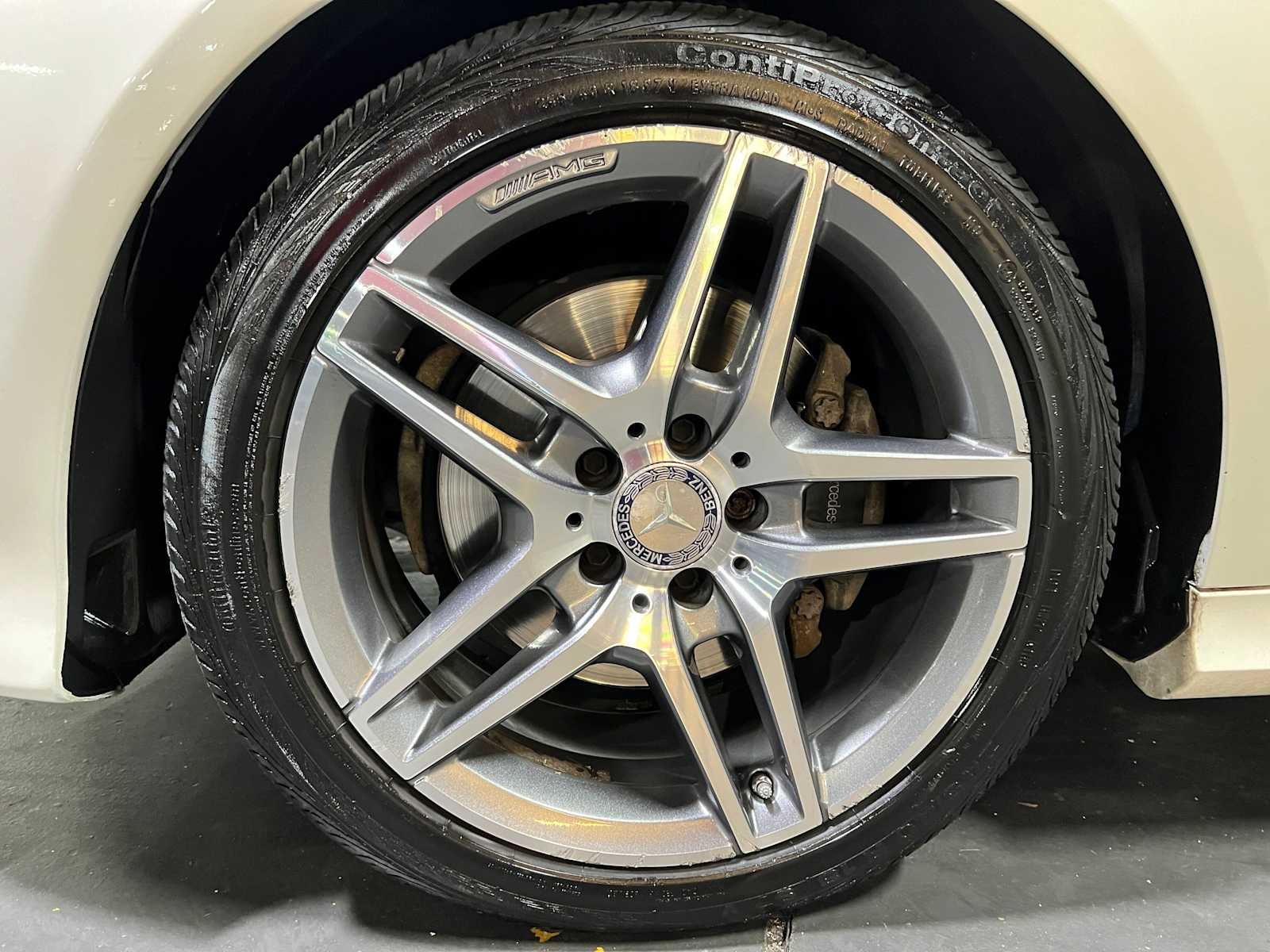 2015 Mercedes-Benz E 400 4dr Sdn 4MATIC®