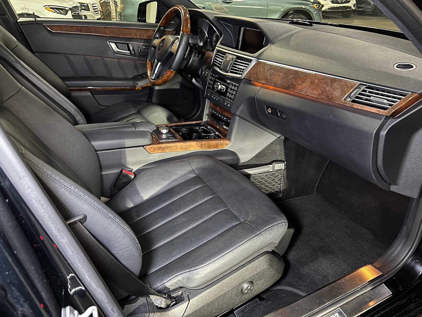 2013 Mercedes-Benz E 550 4dr Sdn 4MATIC®