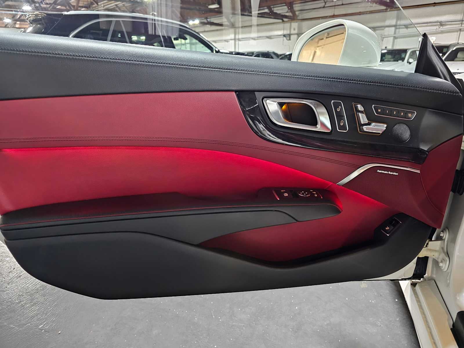 2013 Mercedes-Benz SL 550 2dr Roadster