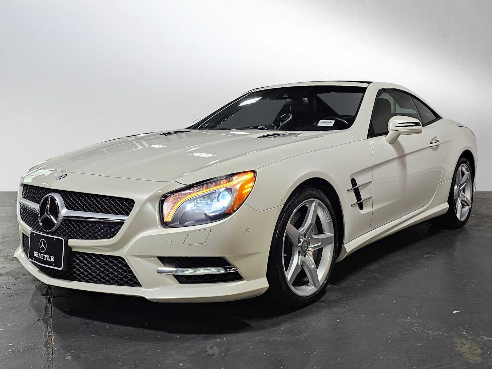 2013 Mercedes-Benz SL 550 2dr Roadster
