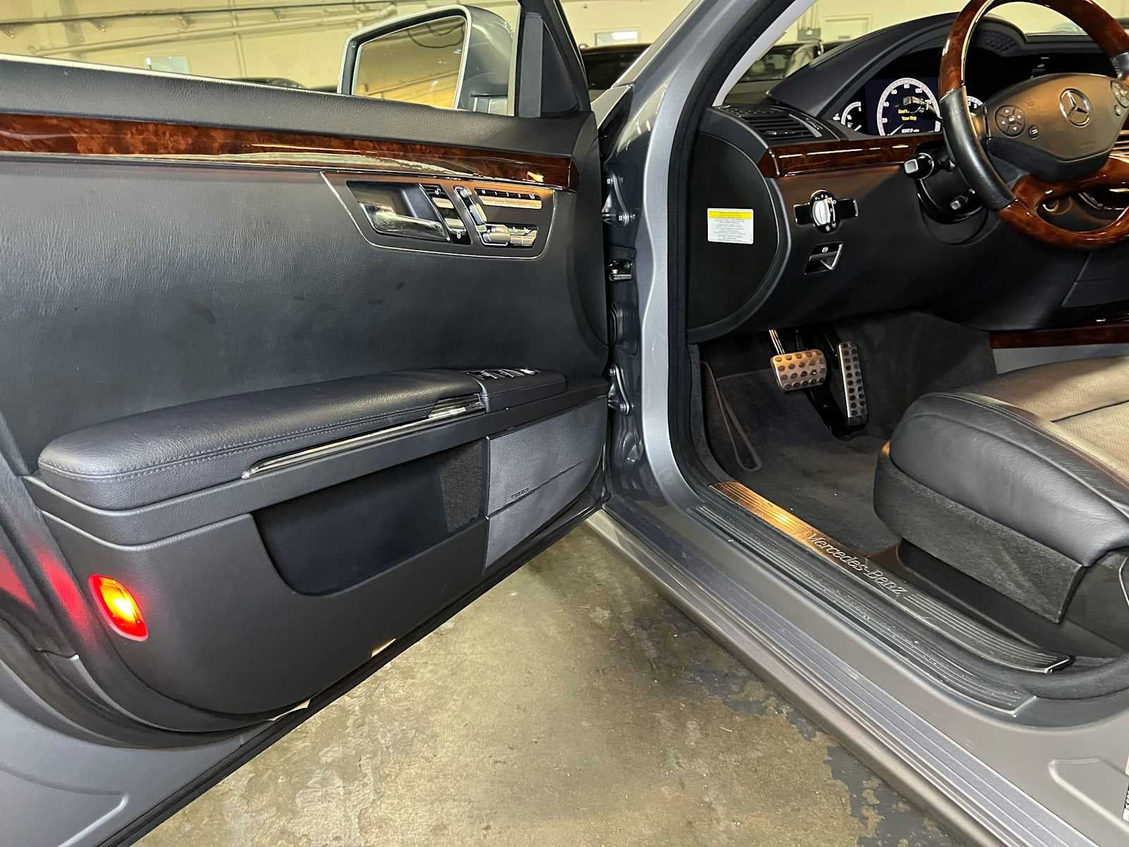 2013 Mercedes-Benz S 550 4dr Sdn RWD