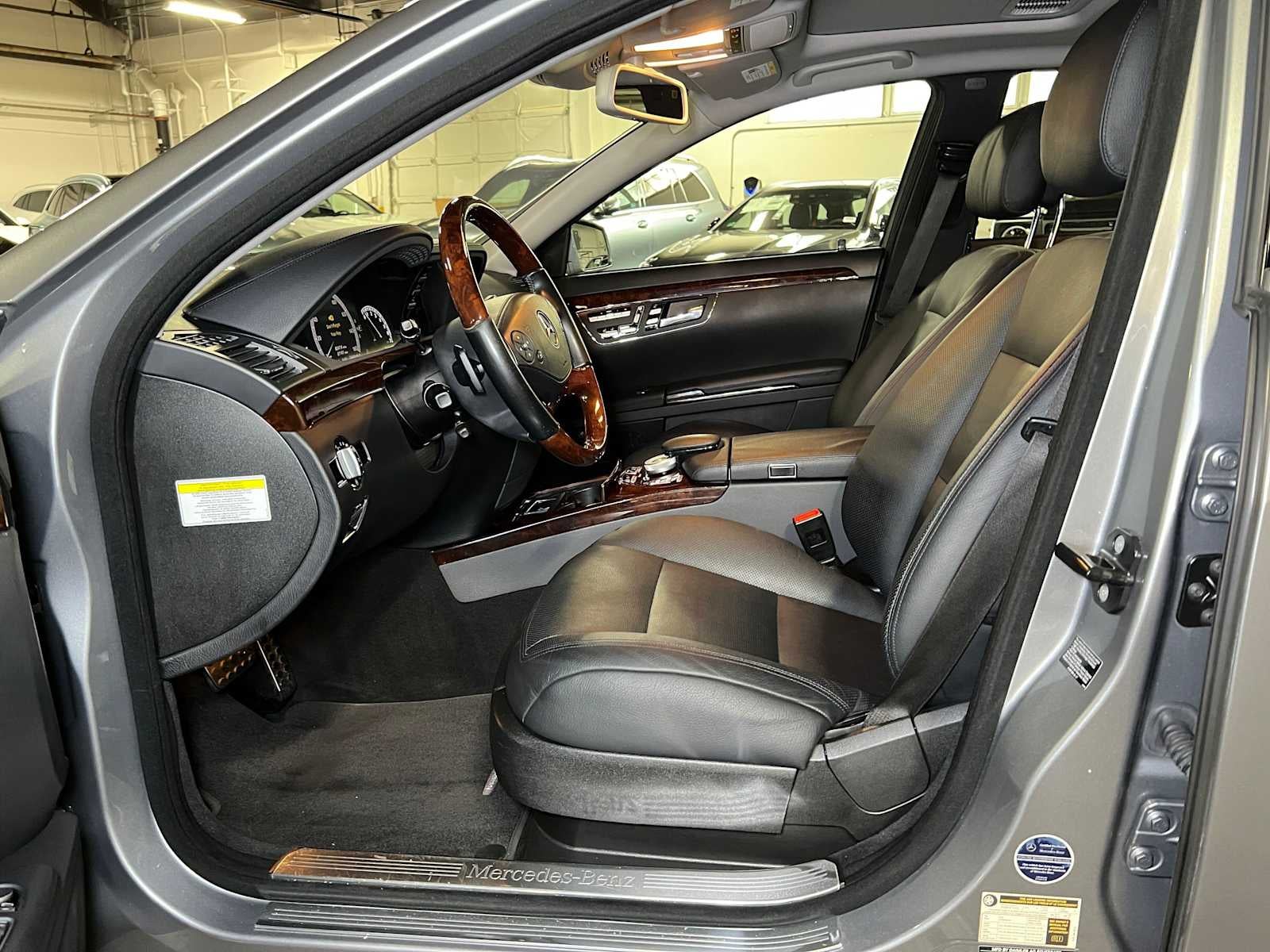 2013 Mercedes-Benz S 550 4dr Sdn RWD