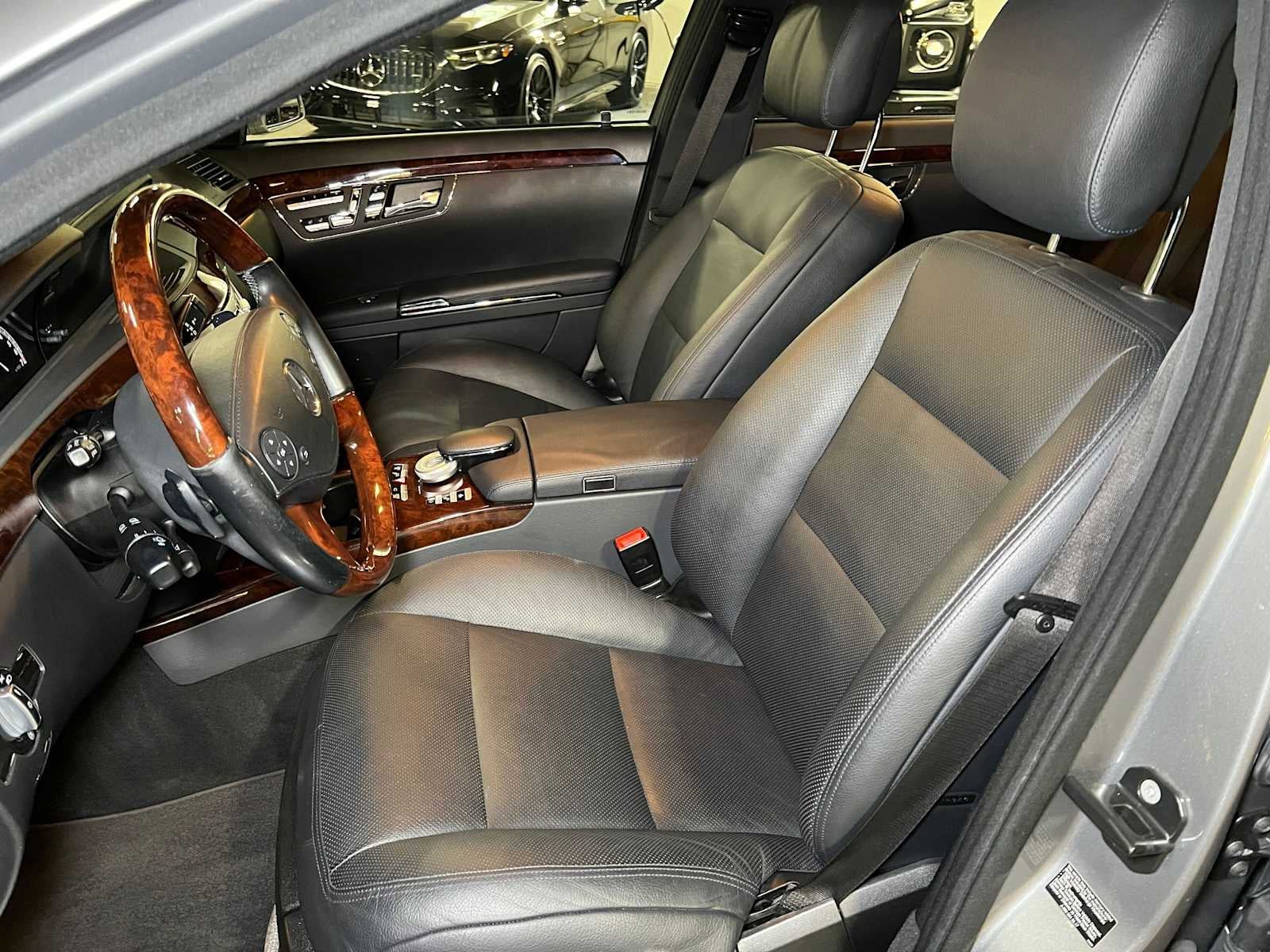 2013 Mercedes-Benz S 550 4dr Sdn RWD
