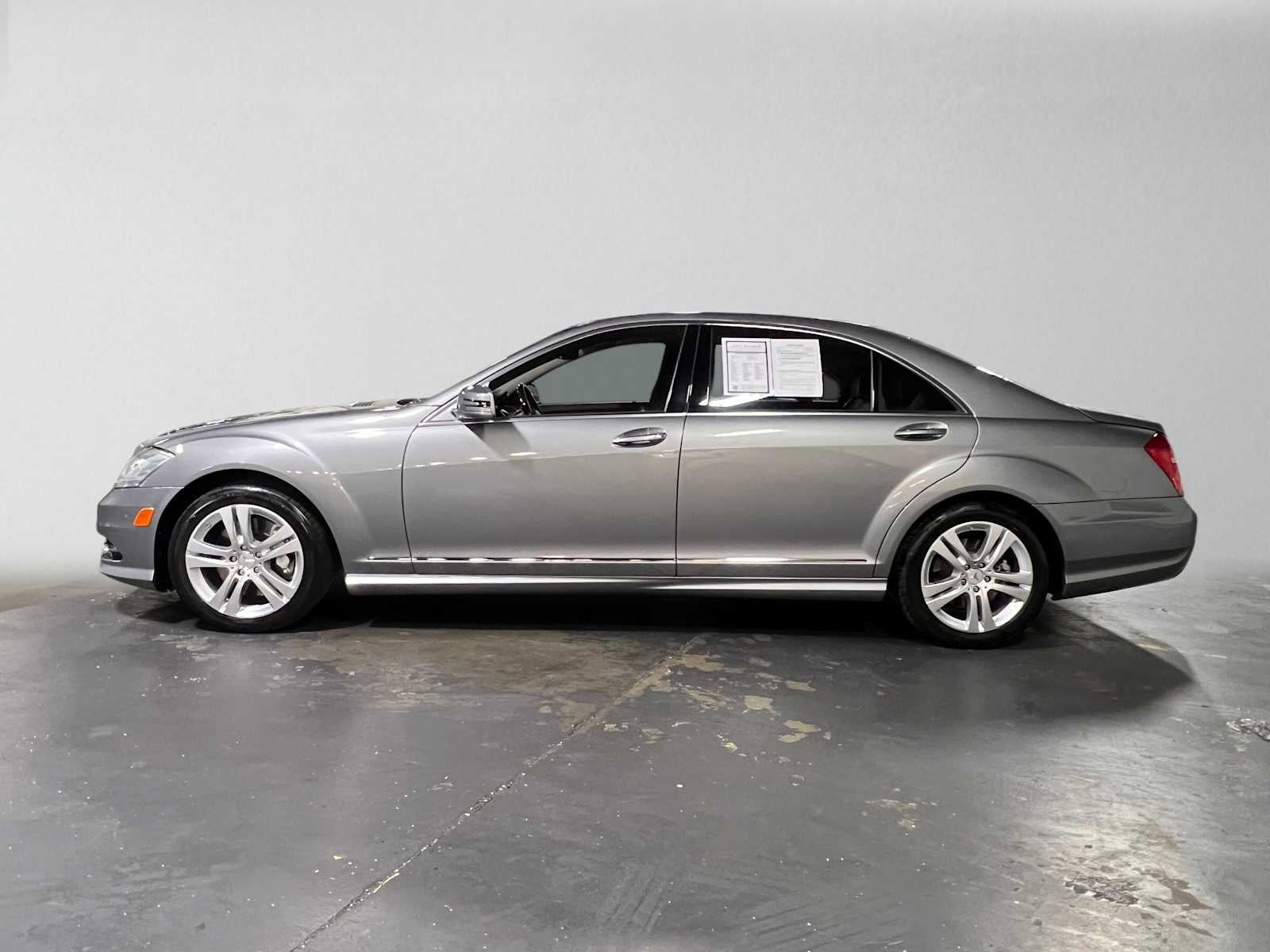2013 Mercedes-Benz S 550 4dr Sdn RWD