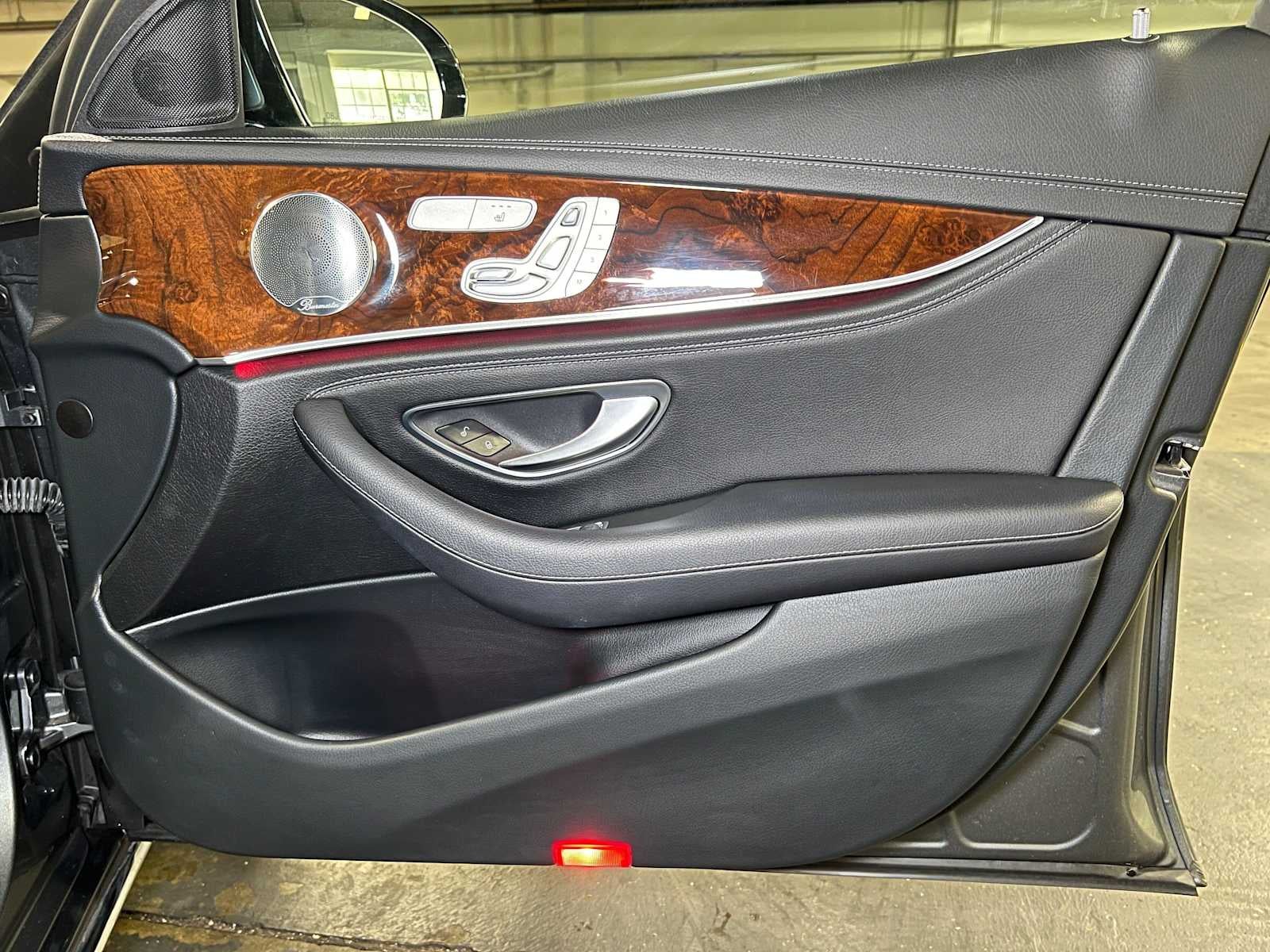 2017 Mercedes-Benz E 300 4MATIC® Sedan