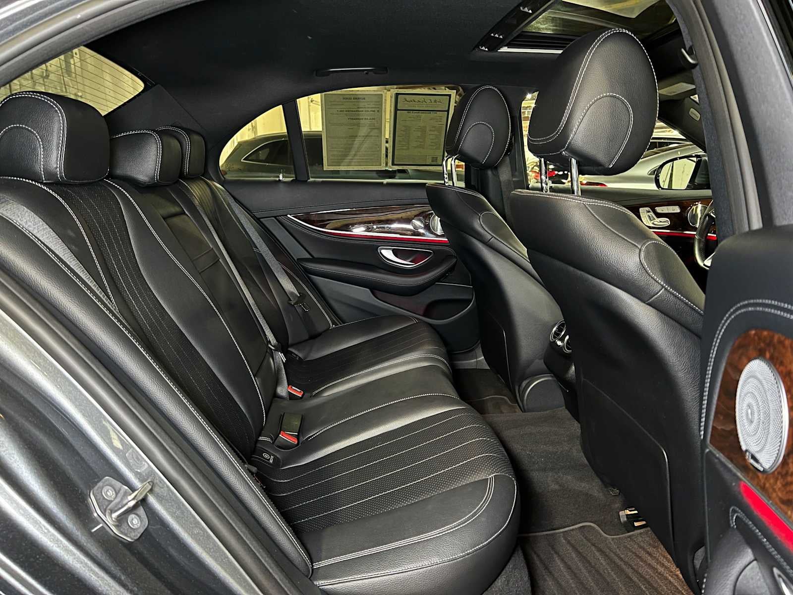 2017 Mercedes-Benz E 300 4MATIC® Sedan