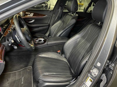 2017 Mercedes-Benz E 300 4MATIC® Sedan