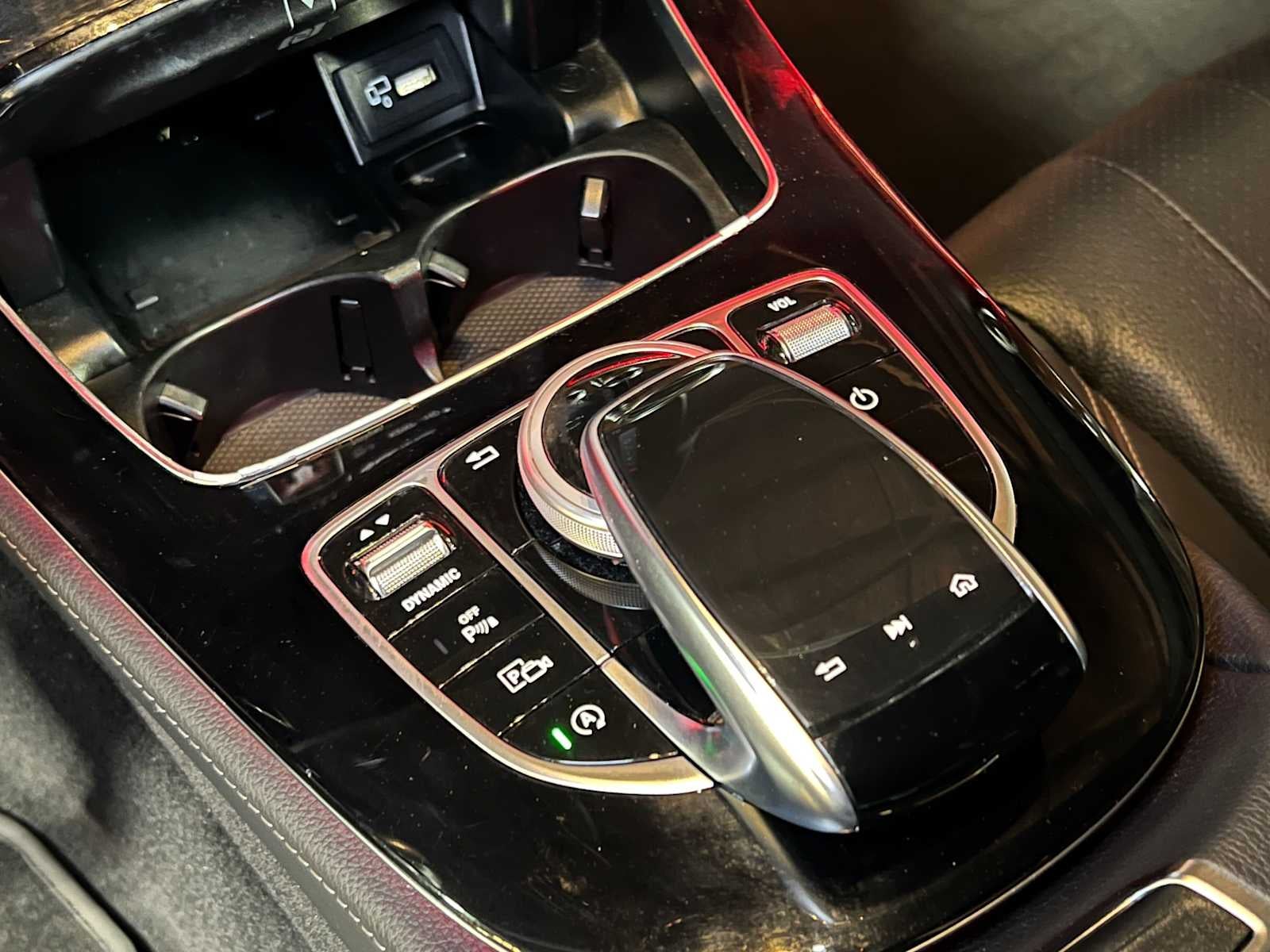 2017 Mercedes-Benz E 300 4MATIC® Sedan