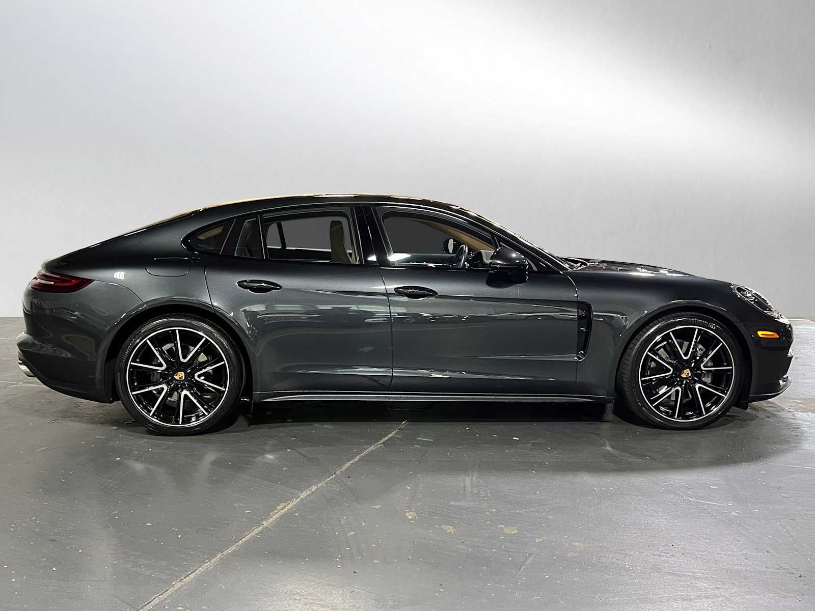 2018 Porsche Panamera 4S