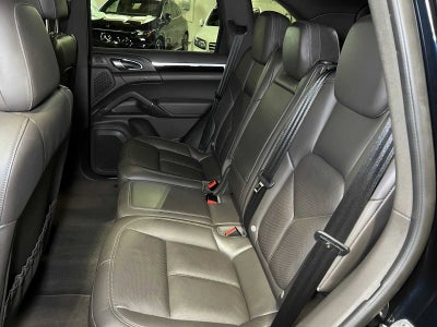 2018 Porsche Cayenne Platinum Edition