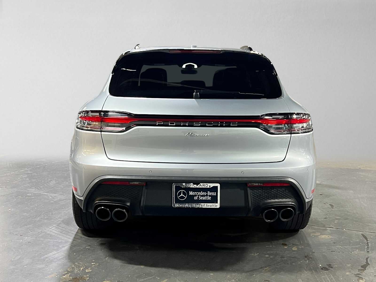 2022 Porsche Macan AWD