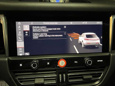 2022 Porsche Macan AWD