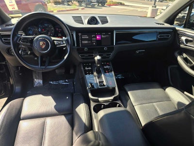 2024 Porsche Macan AWD