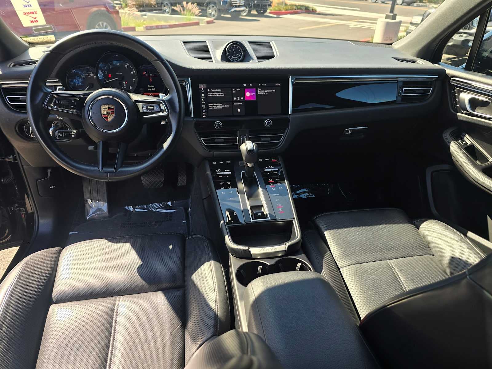 2024 Porsche Macan AWD